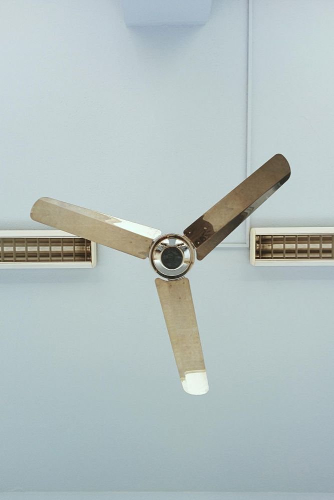 Untitled design 2025 12 09T134346.464